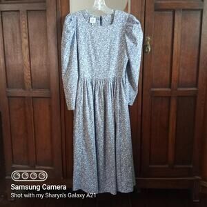 VTG LAURA ASHLEY Great Britain Prairie DRESS Cotton Floral Cottage Puff Size M